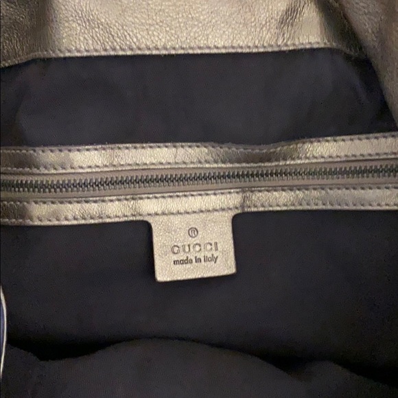 Suede and Leather Gucci Bag w/Metal Handle - Picture 7 of 8